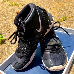 Nike Kyrie 6 'Jet Black' Men's Size 6 Basketball shoes